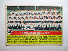 1956 Topps Card # 251 NEW YORK YANKEES BB116 picture