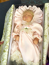 Vintage 2000s ‘Sweet Lil Dreamer’ Collectible Doll picture
