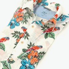 IZOD Saltwater Button Down Mens Medium White Tropical Parrot Excellent Shirt picture
