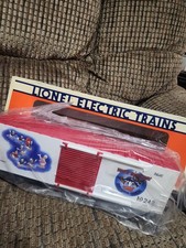 Lionel Disney Donald Duck Happy Birthday Hi-Cube Boxcar 6-19242 Chip N Dale  picture