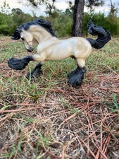 BREYER TRADITIONAL-Sampson TSC Special Run Buckskin Gypsy Vanner-2019-USED picture