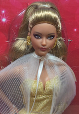 2023 35th Anniversary Holiday Barbie -Dark Golden Blonde/Light Brown picture