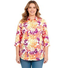 woman within 3/4 sleeve tops picture