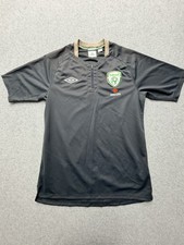 Umbro Ireland Soccer Jersey Mens M Gray 1/4 Zip Pullover Eircom Sponsor 2009 picture