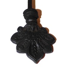Antique Victorian Cast Iron Curtain Rod Finial Palmette 1880-1895 picture