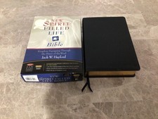 Thomas Nelson New Spirit-Filled Life Bible NKJV 2555 Black Bonded Leather 2002 picture