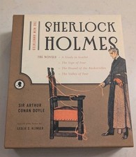 The New Annotated Sherlock Holmes: The Novels (The Annotated Books) picture