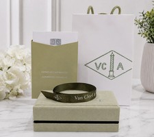 Van Cleef & Arpels VCA Bracelet Box, Bag , Ribbon and Cert picture
