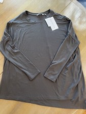 NWT Athleta Cloudlight Relaxed Asym Top, Medium Cloud light Rel-Arol 353951 picture