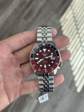 Seiko SSK031K1 Passion Red Limited Edition 1000 Pieces picture