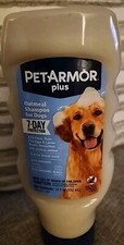 PetArmor Plus Oatmeal Shampoo for Dogs 7-Day Protection. 18oz picture