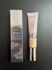 GIRLACTIK 2-in-1 Luminous Tint Foundation F2 LIGHT 1.35 Fl Oz / 40 mL NIB A3 picture