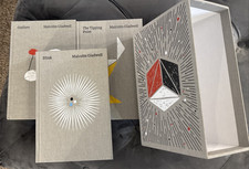 Malcolm Gladwell; Blink, Outliers, Tipping Point Fabric HC Box Set; Lot of 3 picture