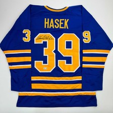 Autographed/Signed Dominik Hasek Buffalo Blue Hockey Jersey Beckett BAS COA picture