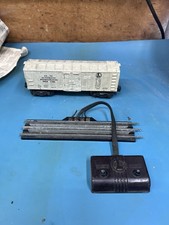 Lionel 3472 Automatic Refrigerated Milk Car w/ Operating Track Controller WORKS picture