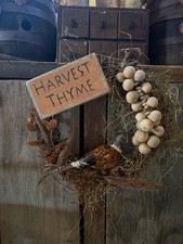 Primitive Awesome Fall Pheasant Wreath Dried Gourds Early Cabin Goods  picture