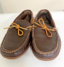 L.L. Bean Men's Handsewn Flannel Lined Brown Leather Moccasin Slippers Size 11 M picture