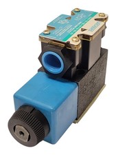 Vickers DG4V-3S-OBL-M-FW-B5-60 100 bar Solenoid Valve 110/120 V AC Coil picture