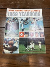 VTG 1969 San Francisco Giants Baseball Official Yearbook ORIGINAL picture