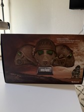 Bethesda Fallout: New Vegas Desert Ranger Wearable Helmet Replica Bundle picture