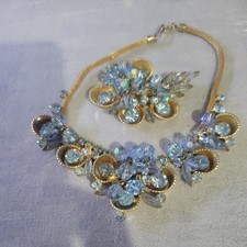 Vintage Juliana D&E Rhinestone Necklace Brooch - Blue Aurora Borealis 60s Set picture
