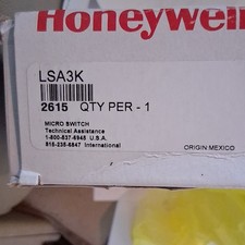 Honeywell MICRO SWITCH LSA3K Micro Switch for Control Panels White Qty 1 picture