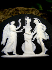 WEDGWOOD XRARE 18/19 CENTURY BLACK DIP  ROUND MEDALLION GREEK RELIEFS MUSEUM picture