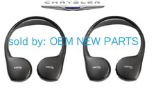 2017-2022 Chrysler Pacifica Digital IR Audio Wireless Headphones BluRay and DVD picture