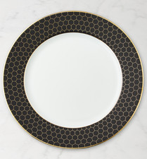Williams Sonoma- Honeycomb Dinner Plates, Set Of 4 picture