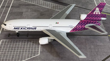 MEXICANA Douglas DC-10-15 ‘PURPLE ‘ NEW JX035 Jet X Model 1:400 picture