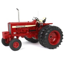 ERTL 1/16 IH Farmall 856 Tractor, 4th in Outback Toys Power Series 44467 picture