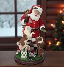 Danbury Mint Santa’s Little Bulldogs 2005 Figurine RARE Christmas Dog HTF EUC picture