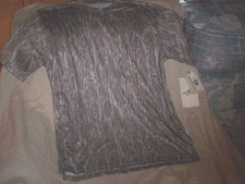 Large Camo Shirt Camo T Shirt Tree Bark Camo Style Mossy Oak Bottomland Camo picture