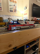Lionel O Gauge ES44 Diesel Locomotive Digital Donald J. Trump #4747 2533147 picture