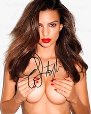 Sexy Emily Ratajkowski autographed 8x10 Photo REPRINT 1 picture