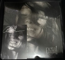 SIGNED ARIANA GRANDE PETAL TRANSLUCENT PEARLY WHITE VINYL W/ PINK LONG SIGNATURE picture