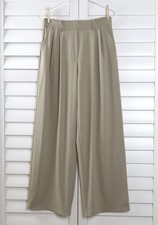 LULULEMON Athletica Khaki Beige Pleated Stretch Trousers Pants Size Medium picture