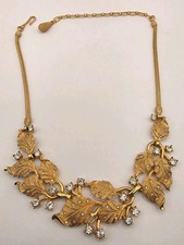 Vintage Unsigned Penino Goldtone Textured Leaf W/ Inlaid Crystals Necklace picture
