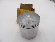 NOS Suzuki Genuine OEM Piston STD TM400 TS400 TM TS 400 1971-1977 12110-16500 picture