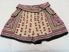 Agua Bendita Sophie floral Shorts Size Medium Excellent Pre Owned Cond picture