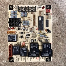 York Source 1 S1-03101933000 031-01933-000 1012-83-9651B Control Board 1-5  picture