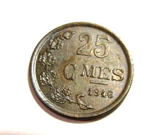 1946 Luxembourg 25 Centimes Bronze Coin picture