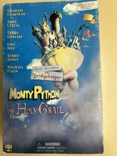 Sideshow Monty Python Holy Grail The Bridgekeeper 12