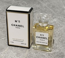 Chanel No. 5 Eau de Parfum – 7.5ml Mini (New with Box) picture