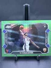 2026 Topps Chrome VJ Edgecombe 76ers RC MT-18 Green /99. Beautiful Card picture