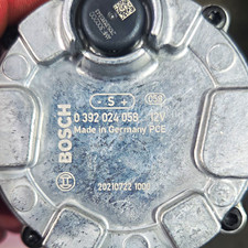 Bosch 12V Electric Auxiliary Coolant Pump with the part number 0 392 024 058 picture
