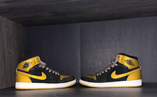 Jordan Air Jordan 1 Mid Black/Gold Mid Top Lace-Up Men’s US 9 EU 42.5 picture