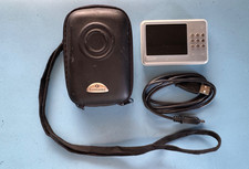 Creative ZEN X-Fi Black (8 GB) Digital Media Player radio with built in speaker picture