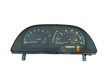 2002 - 2004 Toyota Camry LE/XLE 4 Cylinder Instrument Cluster 113,502 Miles picture