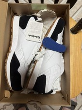 REEBOK CL HARMAN RUN MEN CLASSIC CN1298 US-BLACK/WHITE/GUM Size 9 NIB picture